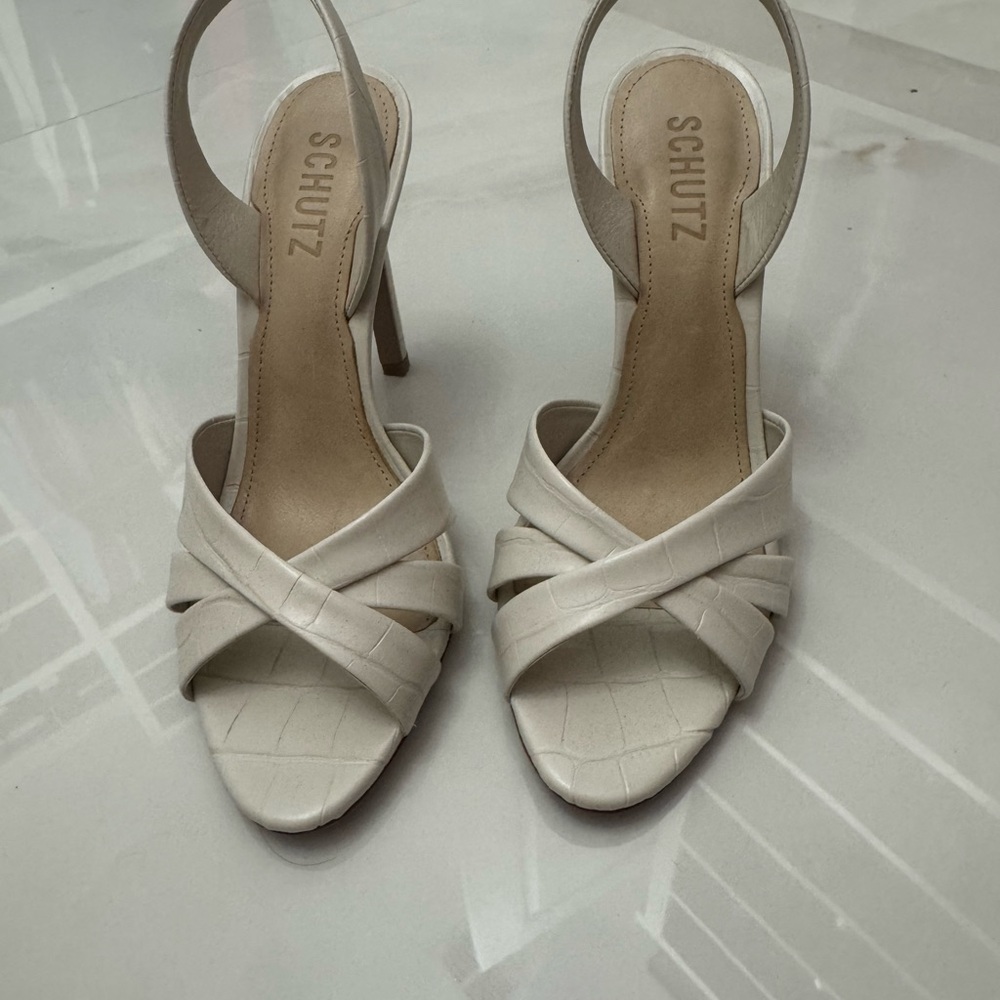 SCHUTZ Women's Elegant Cream Strappy Heels